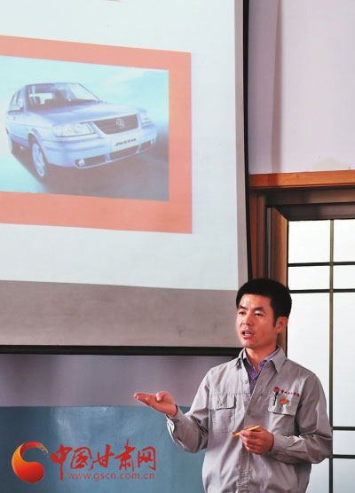 “汽車(chē)醫(yī)生”孫懷君的堅(jiān)守與執(zhí)著