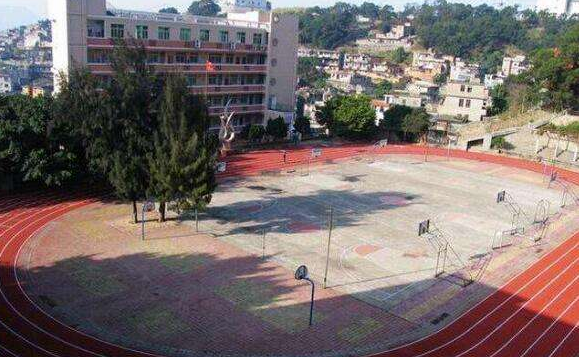 蘭州四城區(qū)初一新生7月23日去對(duì)口學(xué)?？窗?>
        </a><em>蘭州四城區(qū)初一新生7月23日去對(duì)口學(xué)?？窗?/em></li>
    <li><a  target=