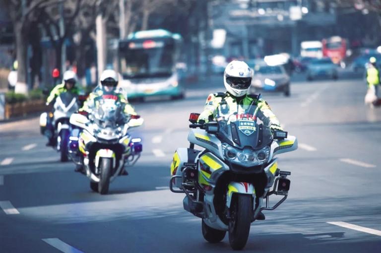 甘肅交管“放管服”落實(shí)到位51項 較大交通事故實(shí)行深度調(diào)查制度