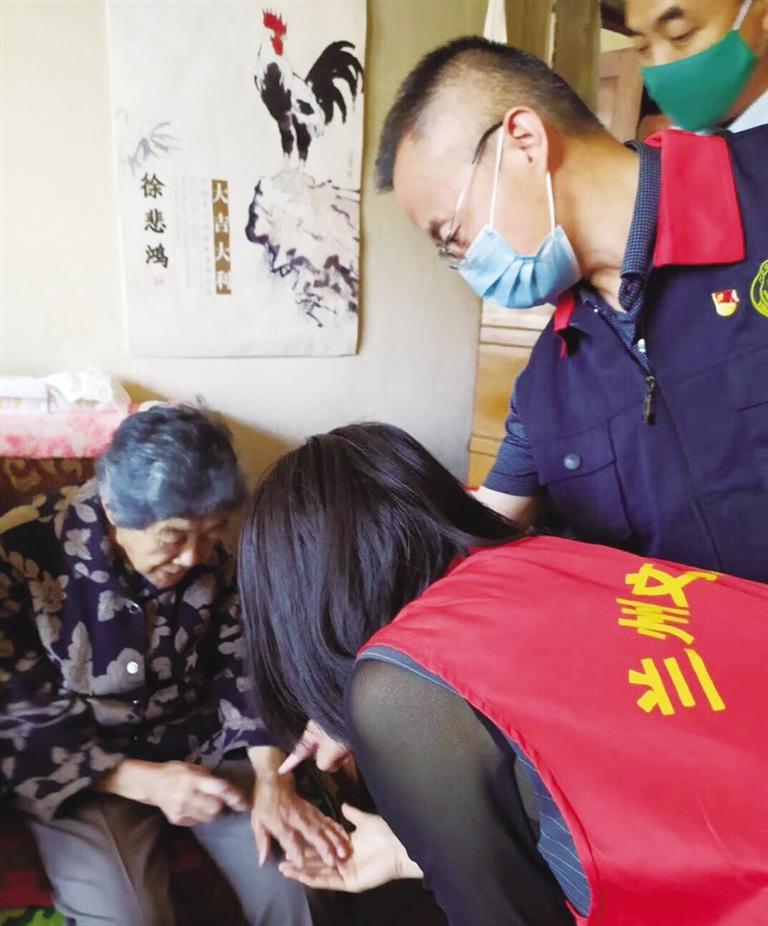 在公益志愿服務(wù)中踐行初心使命——記中國好人、城關(guān)區(qū)一方公益慈善協(xié)會黨支部書記高平