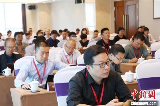 圖為“明清時期河西走廊社會變遷”學(xué)術(shù)研討會現(xiàn)場?！∥渫行侣剛髅郊瘓F(tuán)供圖