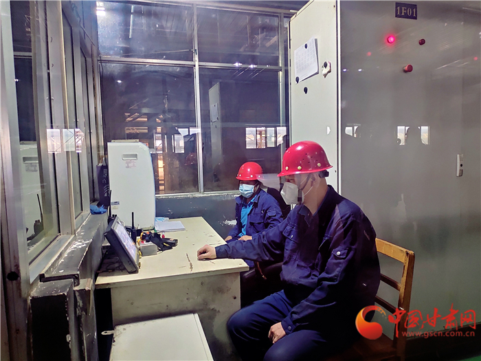 空置房如何辦理停暖？過(guò)熱費(fèi)如何收?。?>
        </a><em>空置房如何辦理停暖？過(guò)熱費(fèi)如何收??？</em></li>

                </ul>
            </div>
            <!-- public platform -->
            <div   id=