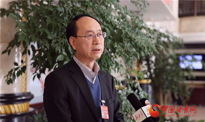 【聚焦2022甘肅兩會(huì)·代表委員說(shuō)】省政協(xié)委員楊立勛：甘肅乳業(yè)發(fā)展要有“領(lǐng)頭牛” 實(shí)現(xiàn)整體提質(zhì)增效