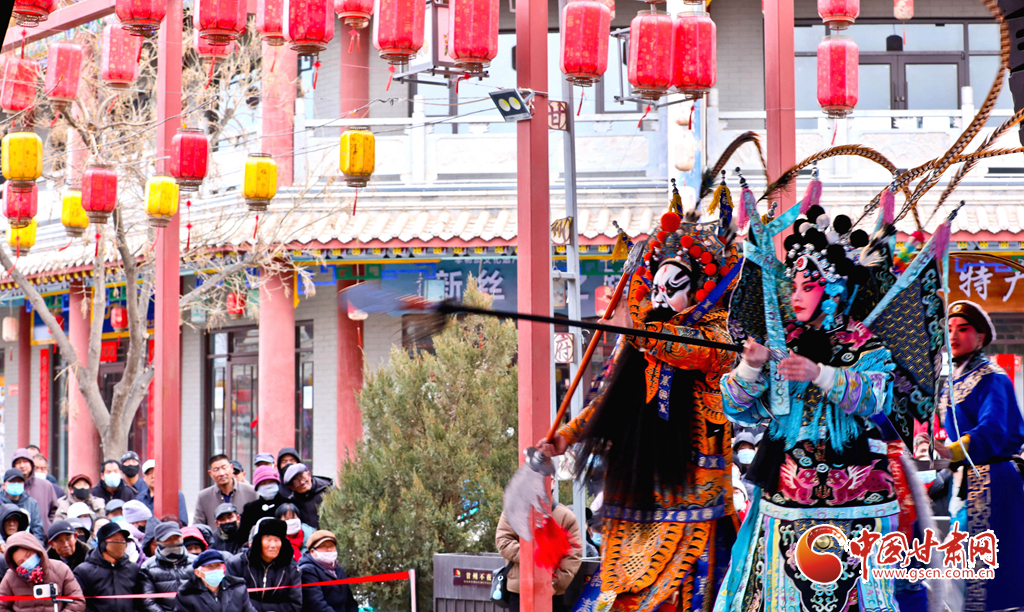 張掖：戲曲盛宴 歡樂(lè)百姓